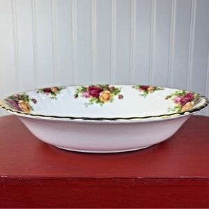 9" Oval Vegetable Server Bowl Old Country Roses Royal Albert 1962 Gold Trim